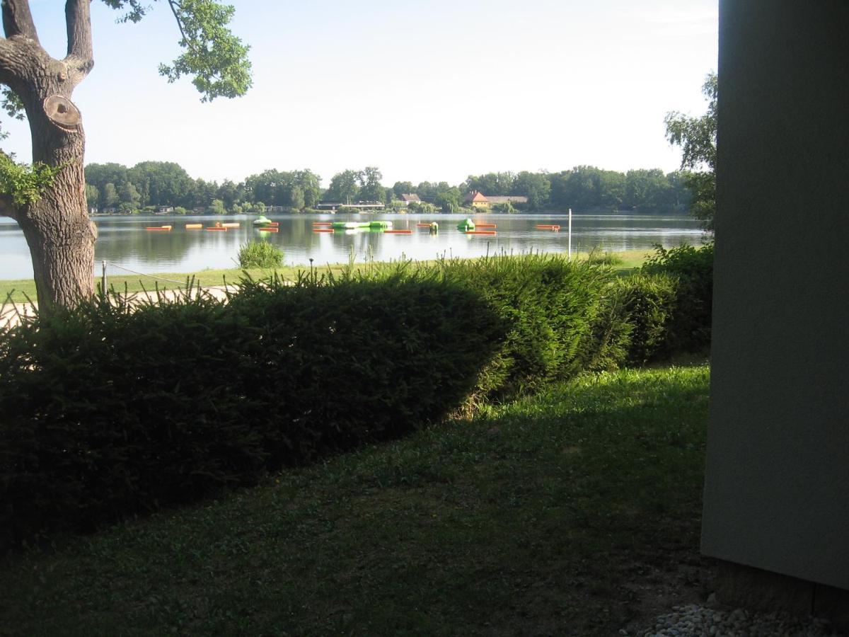 Chata Bezdrev u Hluboké nad Vltavou Hluboká nad Vltavou Exteriér fotografie