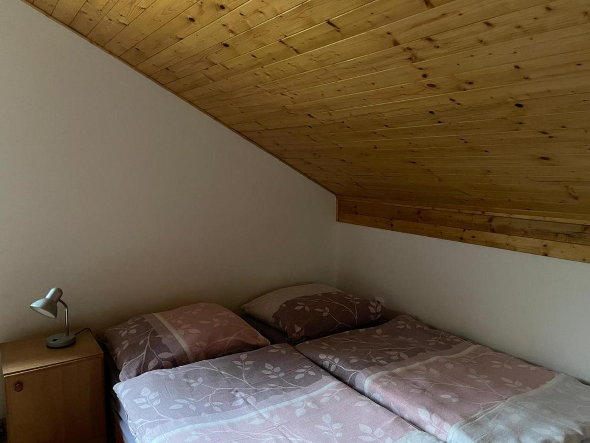 Chata Bezdrev u Hluboké nad Vltavou Hluboká nad Vltavou Exteriér fotografie